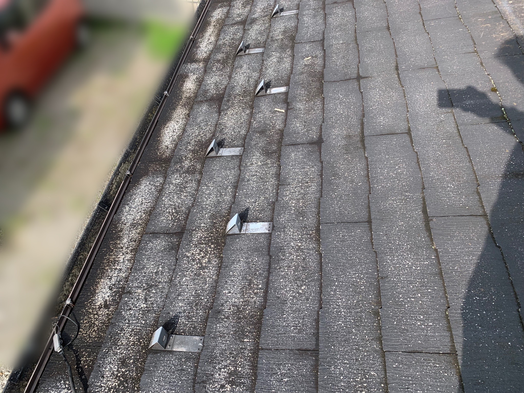 カラーベストが劣化している写真