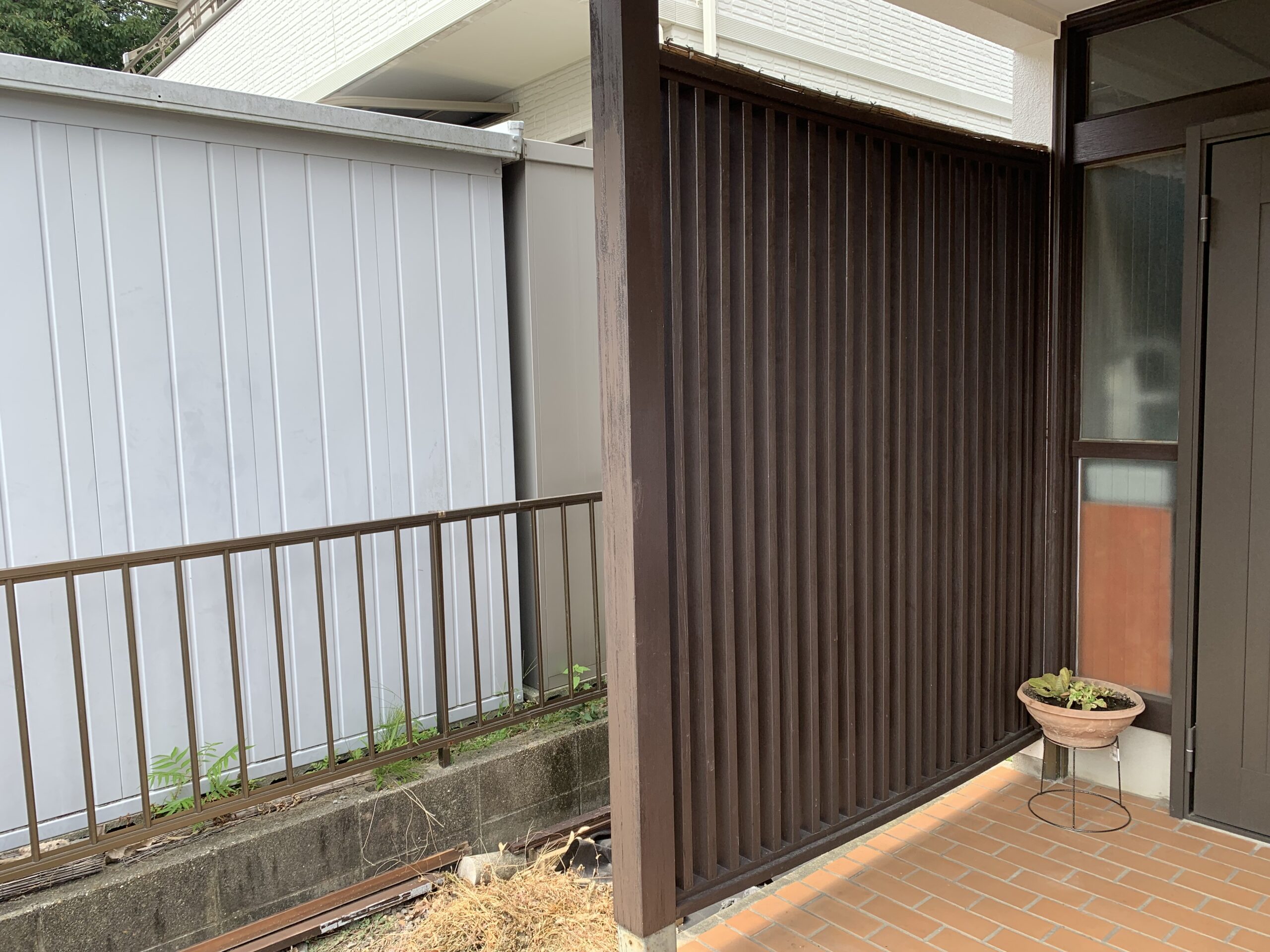 木部が劣化している写真