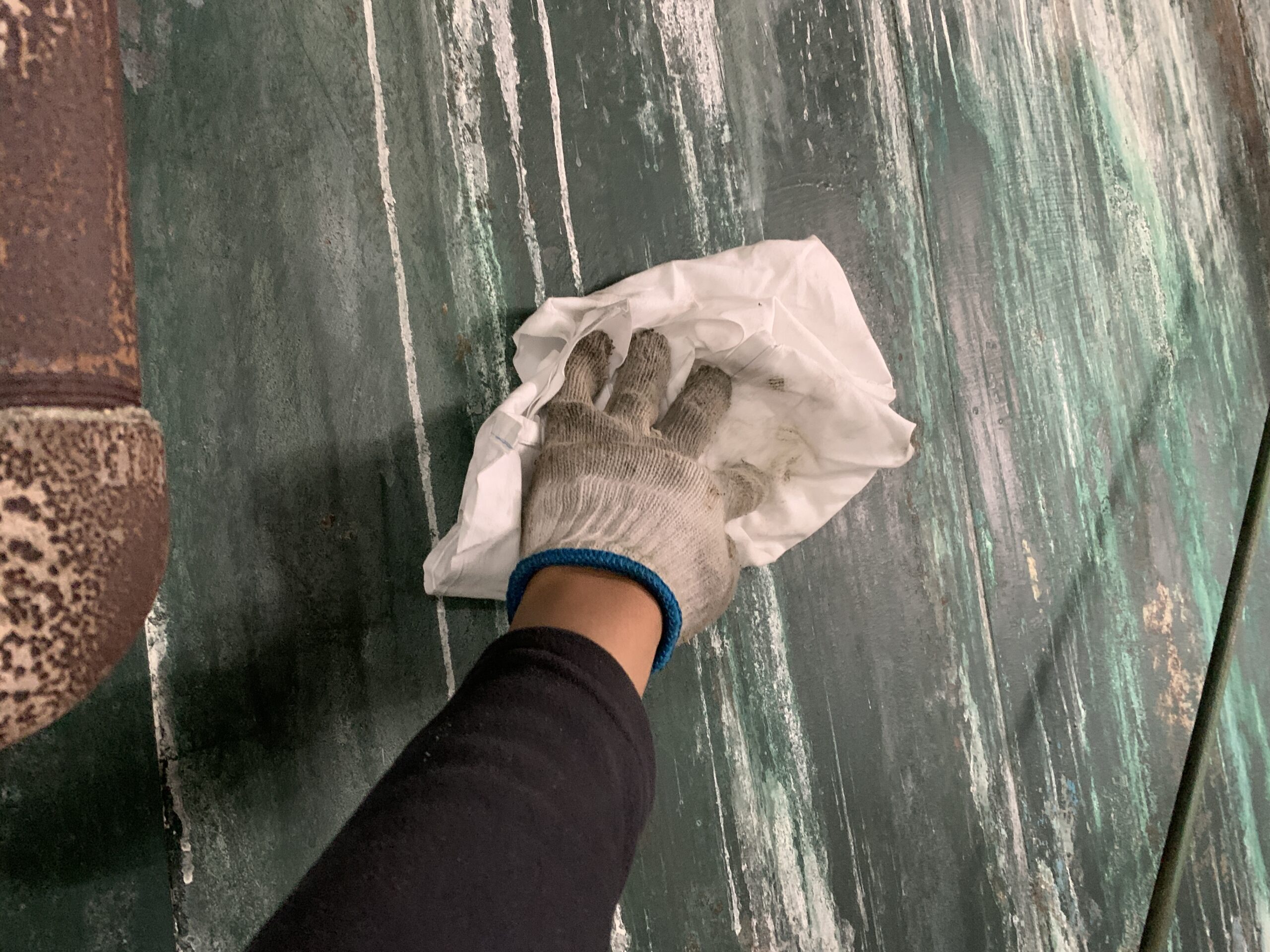 鉄部の脱脂している写真